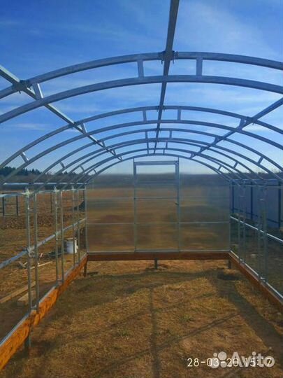 Теплица из поликарбоната