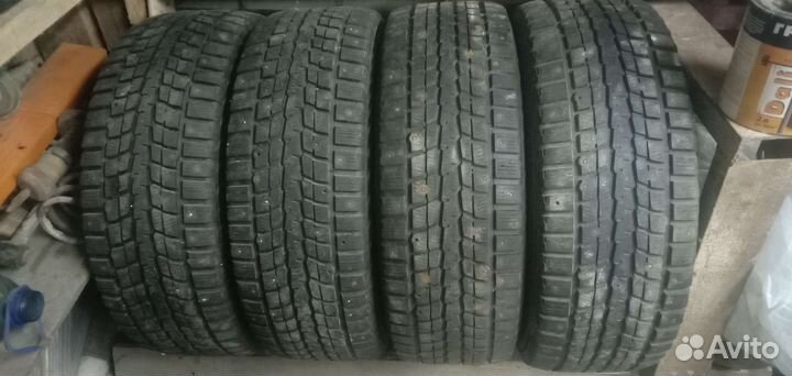 Dunlop Winter Maxx TS-01 265/60 R18