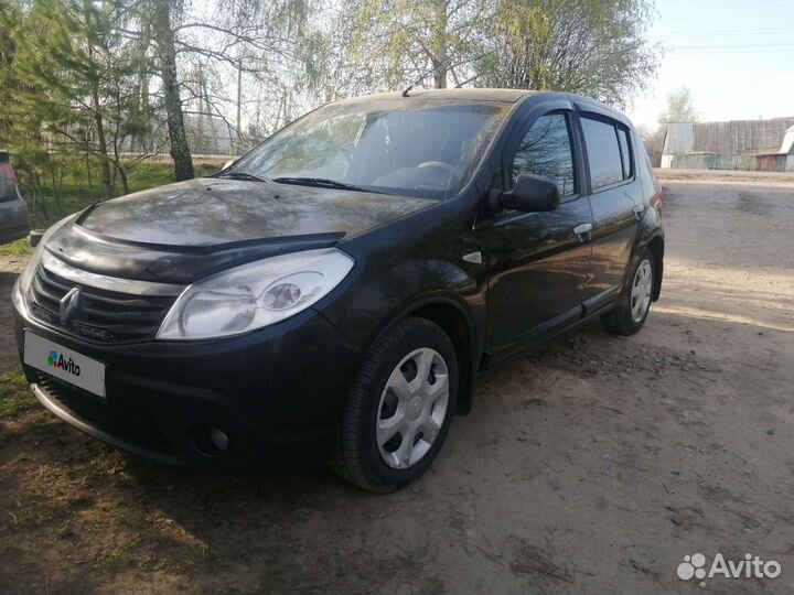 Renault Sandero 1.6 МТ, 2012, 300 000 км
