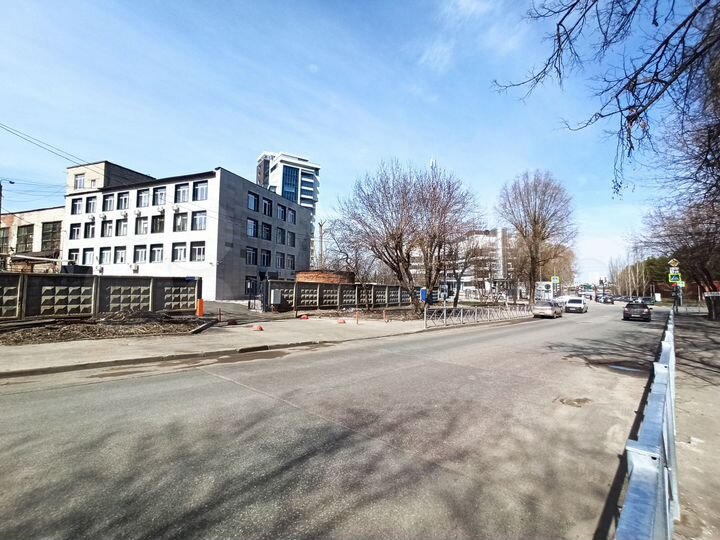 Этаж целиком в здании