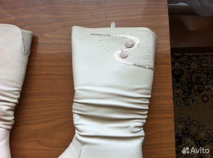 Женские зимние сапоги 38 размера