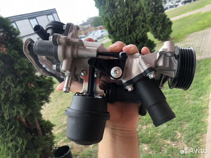 Помпа Mercedes M270; М274 (1.6)