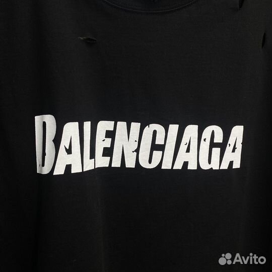 Футболка balenciaga