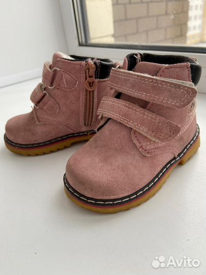 Ботинки для девочки