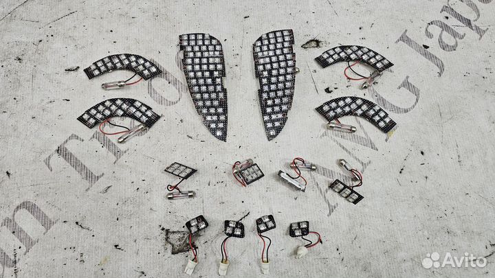 Комплект диодных ламп на Mercedes-Benz W220