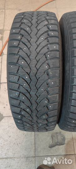 Formula Ice 215/65 R16 98T