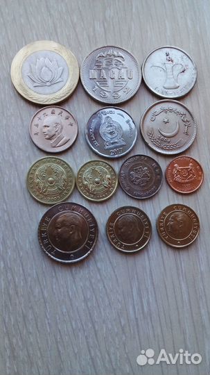 Монеты Азии: Сингапур, Шри- Ланка, Гонконг, Кипр