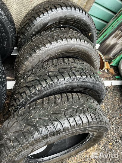 Yokohama Ice Guard Stud IG55 215/65 R16