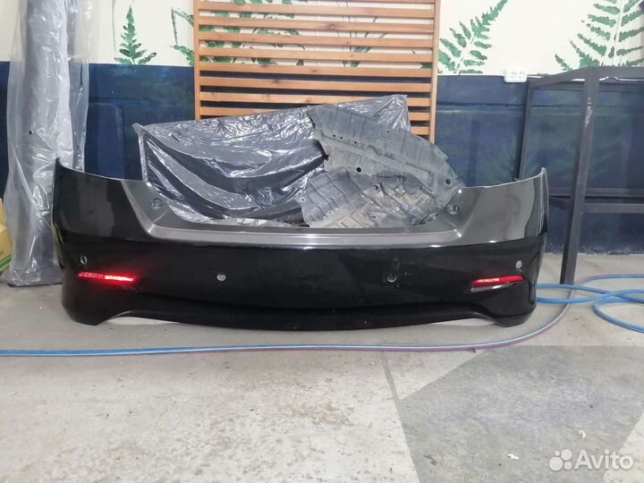 Бампер задний camry 50