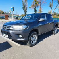 Toyota Hilux 2.4 MT, 2015, 308 000 км, с пробегом, цена 2 100 000 руб.