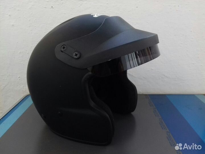 Шлем для автоспорта FIA