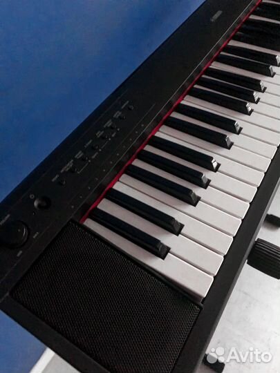 Yamaha Piaggero NP-11 цифровое пианино