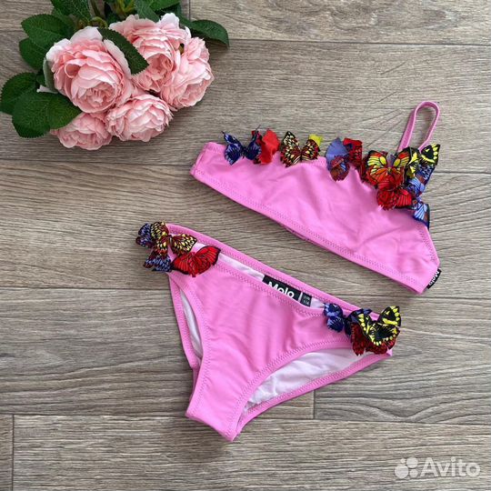 Новый купальник molo, от 122 до 164см