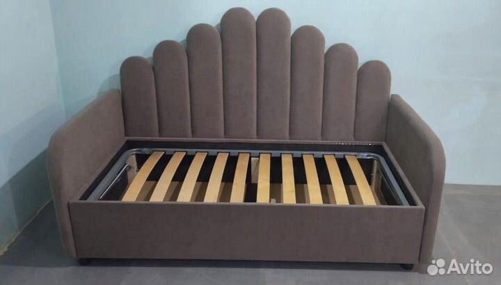 Детская кровать диван