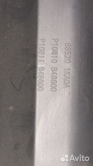 Бардачок Nissan Juke, 2011