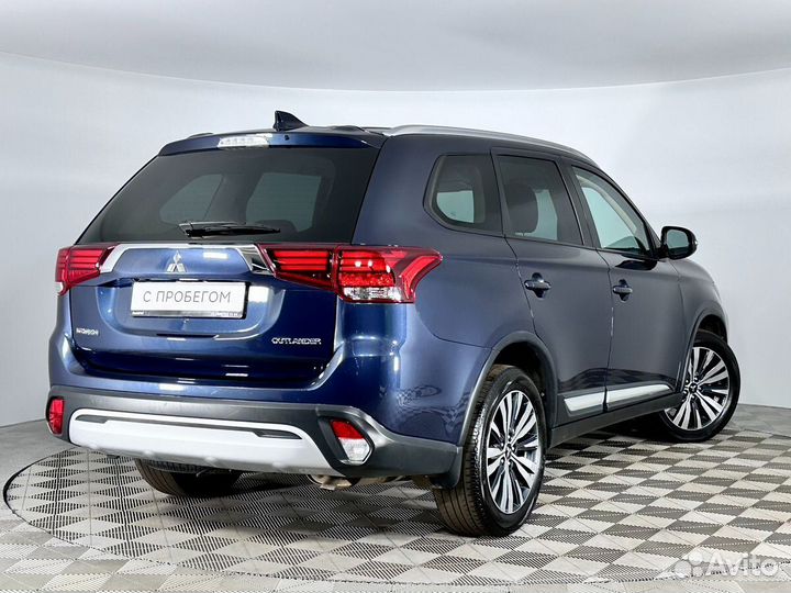 Mitsubishi Outlander 2.0 CVT, 2019, 142 971 км