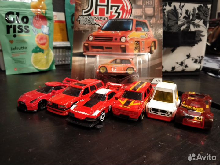 Hot wheels машинки