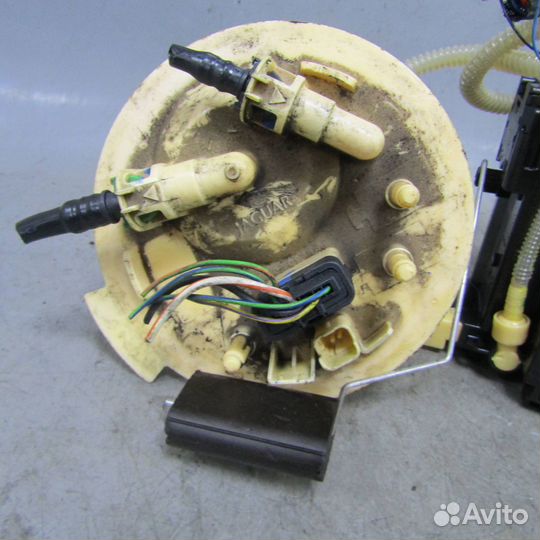 Насос топливный (бензонасос) jaguar XF 2007-2010