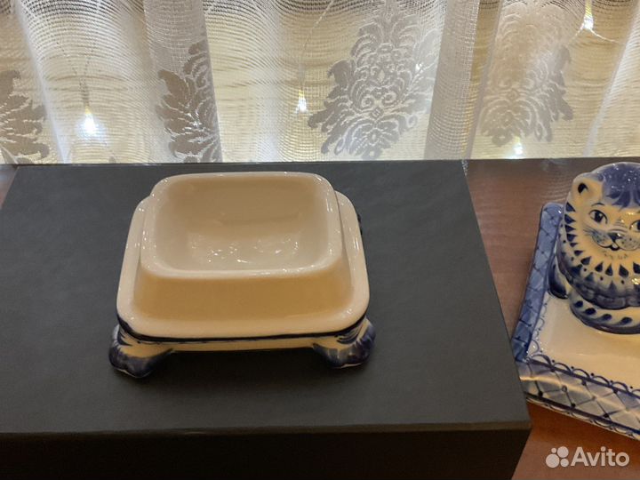 Статуэтка из Гжели