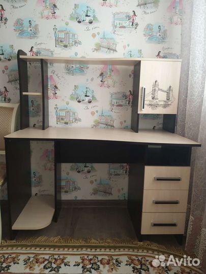 Компьютерный столик бу