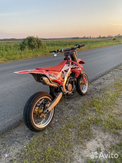 Honda crf450r supermoto