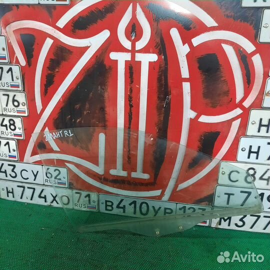 Стекло двери Mitsubishi galant 8