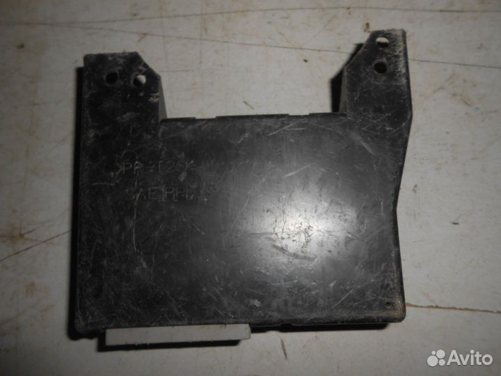 Электронный блок (Nissan Primera)