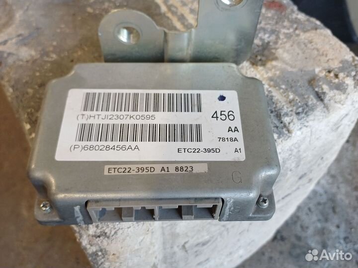 Блок управления АКПП dodge caliber