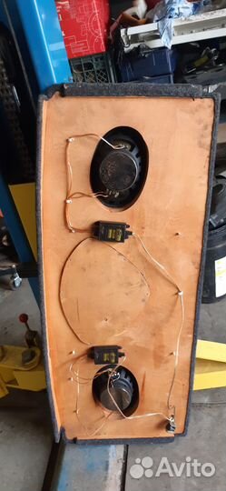 Акустическая полка+усилитель на ниву шевроле
