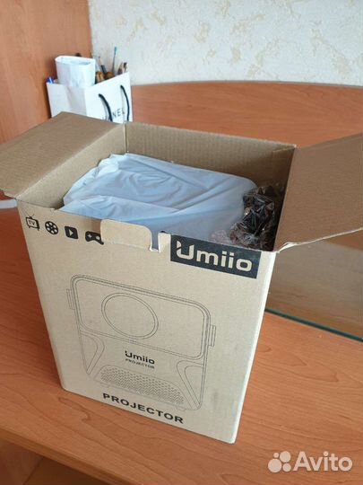 Портативный проектор