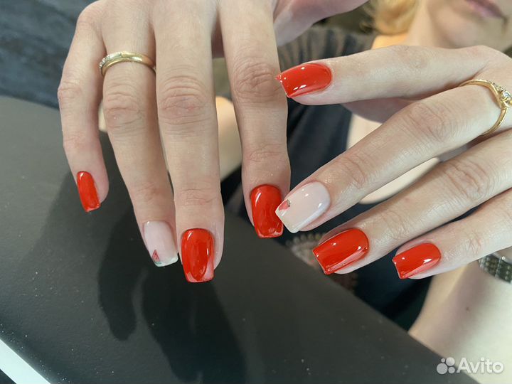 Маникюр с покрытием гель-лаком