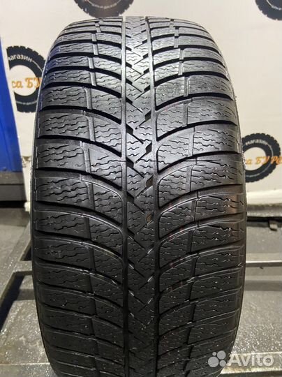 Kumho I'Zen KW22 215/50 R17 95H