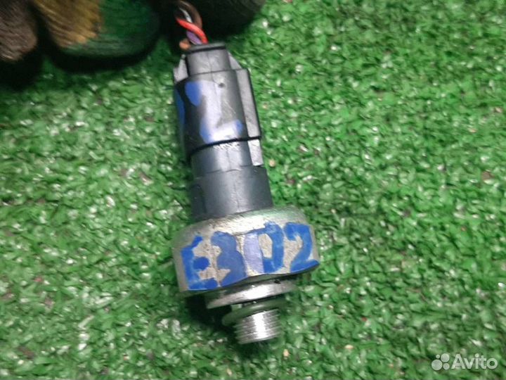 Датчик давления кондиционера Mercedes Benz C-Clas