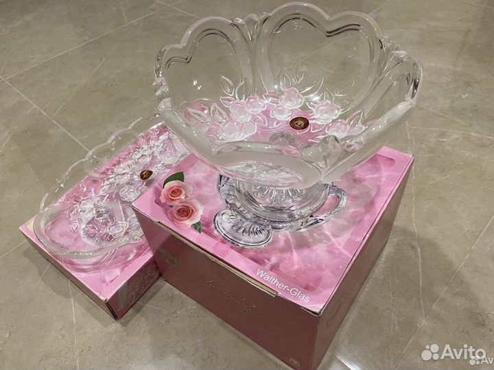 Ваза для фруктов и блюдо для бутербродов