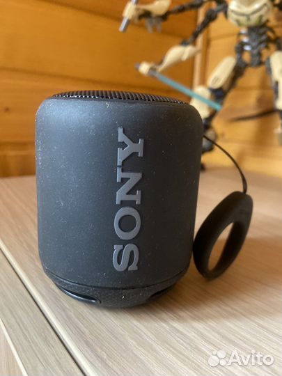 Портативная колонка Sony SRS-XB10