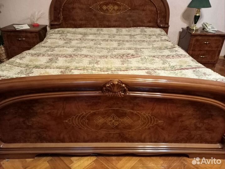 Спальный гарнитур бу