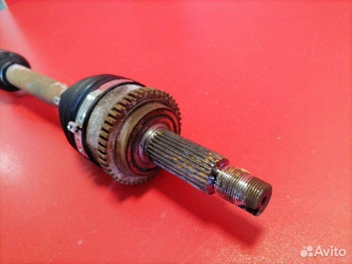 Привод правый передний Kia Cerato