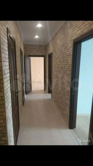 2-к. квартира, 86 м², 4/9 эт.
