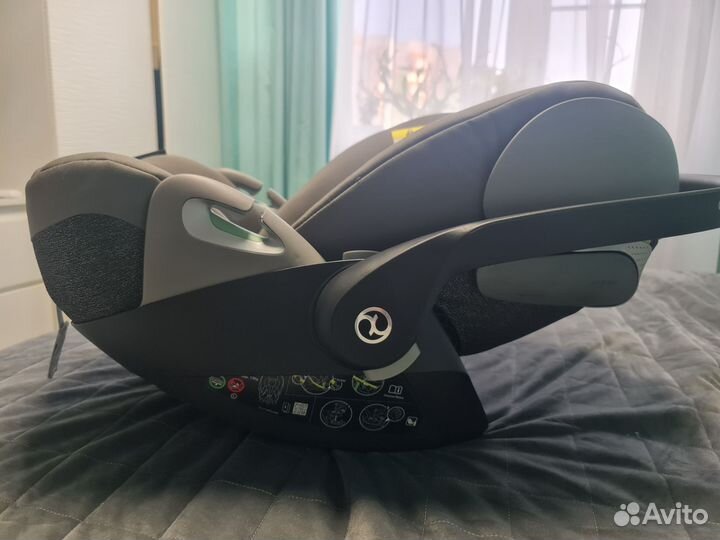 Автокресло 0+ cybex Cloud T i-Size Mirage Grey