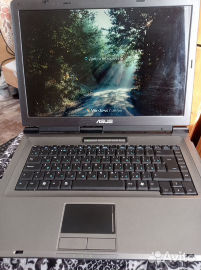 Ноутбук asus