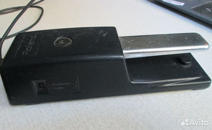 Педаль сустейн