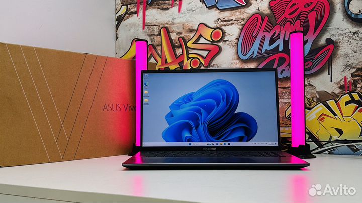 Игровой ноутбук Asus 20Gb озу