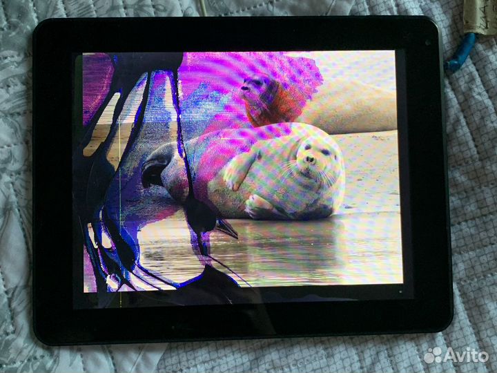 Сломанный планшет