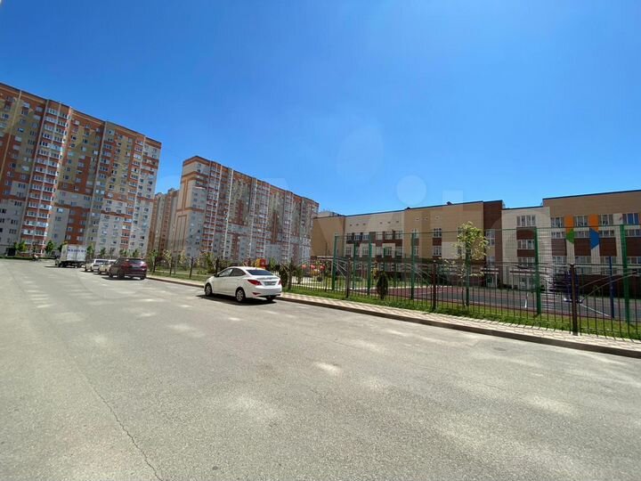 Сдам помещение напротив Школы 73 м²