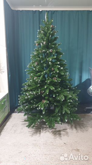 Ель искуственная
