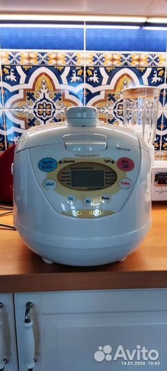 Мультиварка скороварка Cuckoo CRP-A1010F