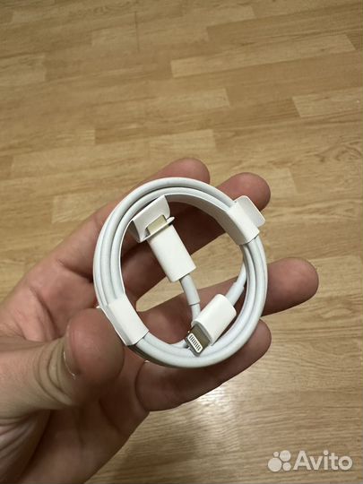 Кабель Apple USB-C to Lightning Cable 1 м, белый