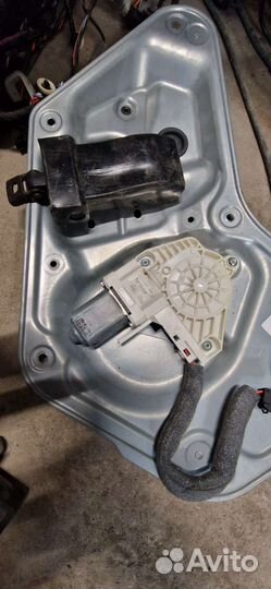 Запчасти для двери шкода yeti