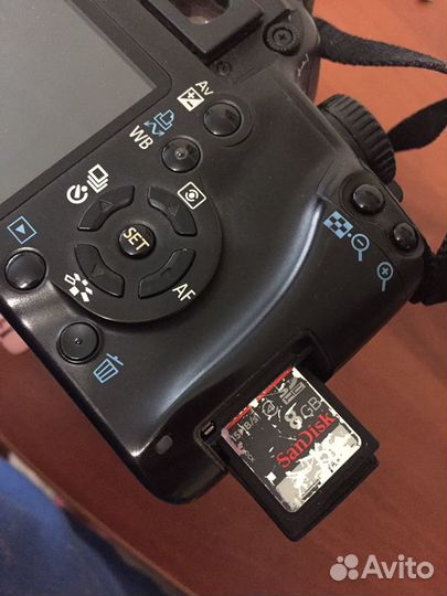 Canon 1000D
