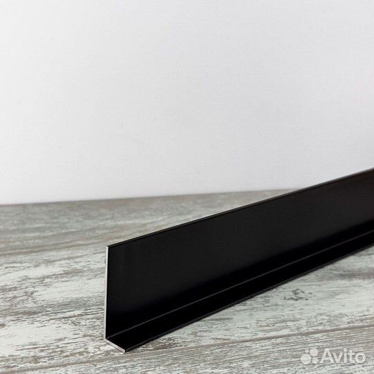 Плинтус алюминий анодирован до 3 м